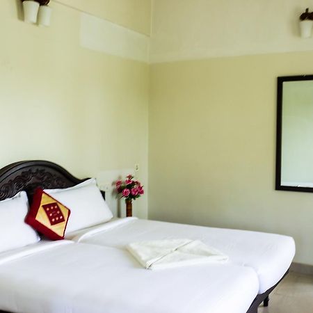 Hotel Geethu International Ковалам Экстерьер фото