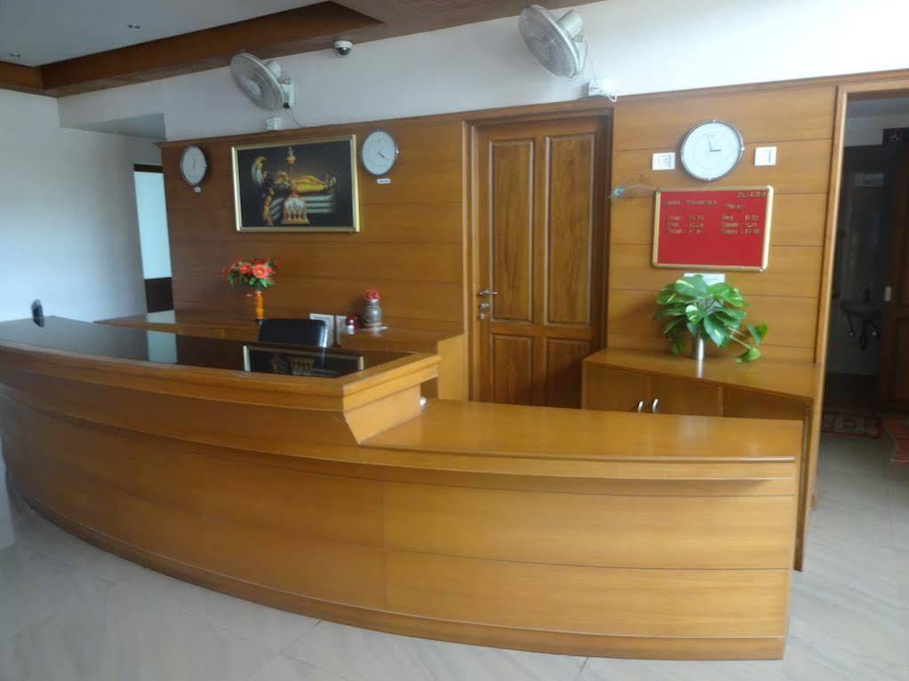 Hotel Geethu International Ковалам Экстерьер фото