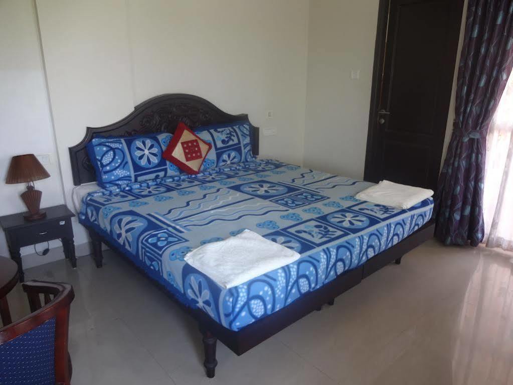 Hotel Geethu International Ковалам Экстерьер фото