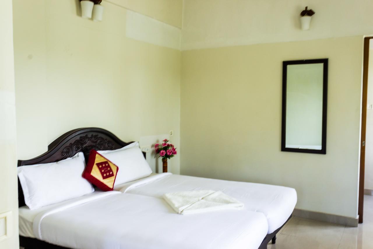 Hotel Geethu International Ковалам Экстерьер фото